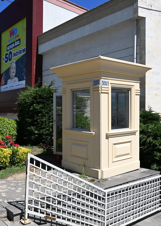 Service Writer Booth Cabin